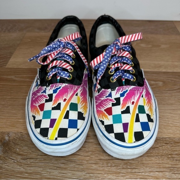 Vans Unisex Custom Flames Fire Sidewall Checkerboard Palm Tree Sneakers - Picture 5 of 12